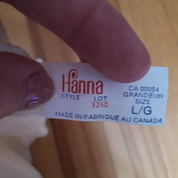 Ivory Underskirt Slip - Picture 3 of 4